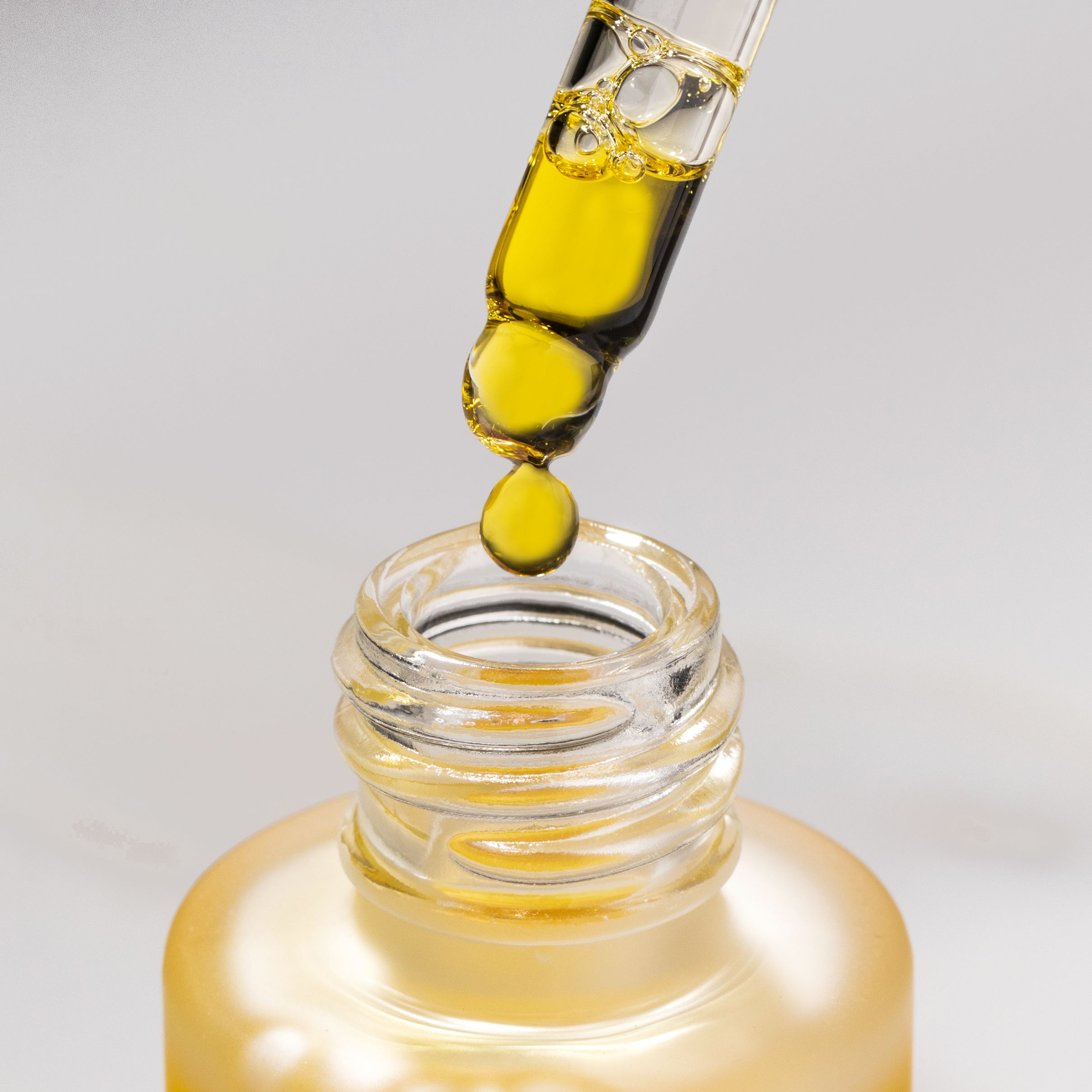 MARU - аge-defying face serum - Image 3